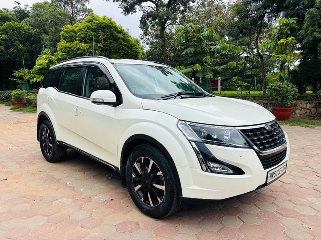 Mahindra XUV500 W11 ऑप्शन AT Second-hand 2021 Mahindra XUV500 W11 ऑप्शन AT for sale in New Delhi