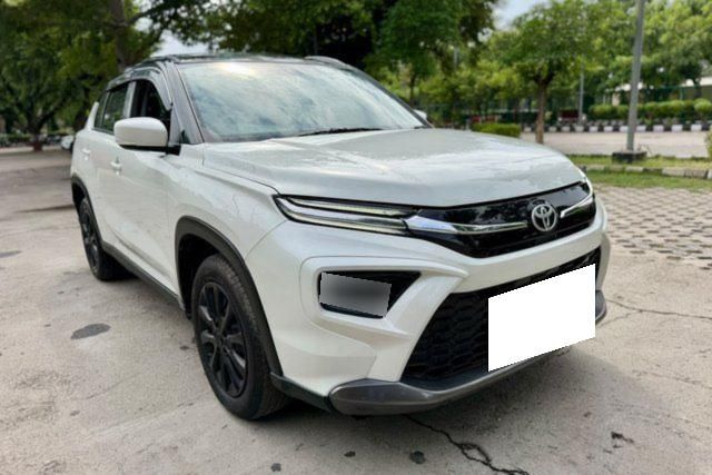 Toyota Hyryder एस सीएनजी Second-hand 2024 Toyota Hyryder एस सीएनजी for sale in New Delhi