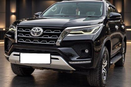 2023 Toyota Fortuner 4X2 Diesel