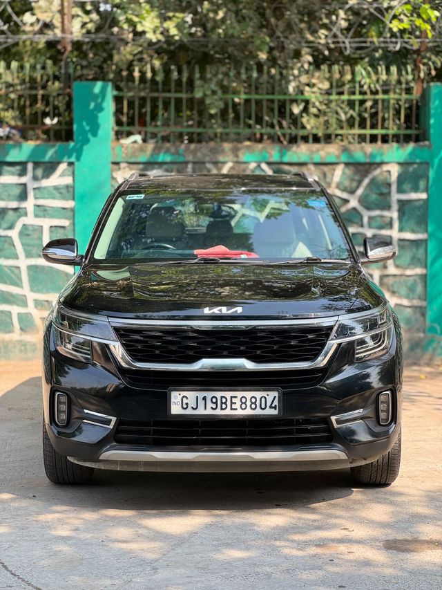 Kia Seltos एचटीएक्स जी Second-hand 2022 Kia Seltos एचटीएक्स जी for sale in Surat