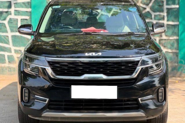 Second-hand 2022 Kia Seltos एचटीएक्स जी for sale in Surat