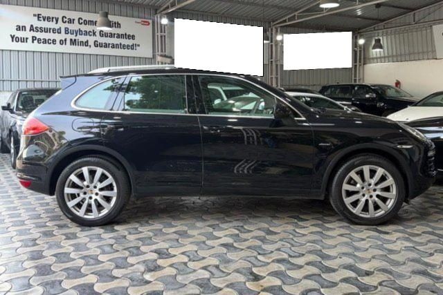 Porsche Cayenne Diesel Second-hand 2012 Porsche Cayenne Diesel for sale in Hyderabad