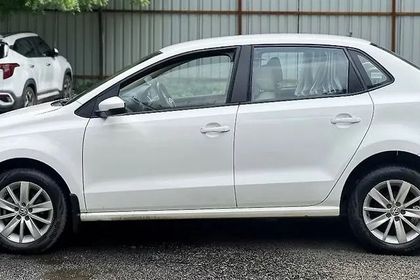 2016 Volkswagen Ameo 1.5 TDI हाईलाइन प्लस AT