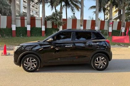 2022 Mahindra XUV300 W8 बीएस6