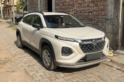 2024 Maruti Suzuki FRONX सिग्मा सीएनजी