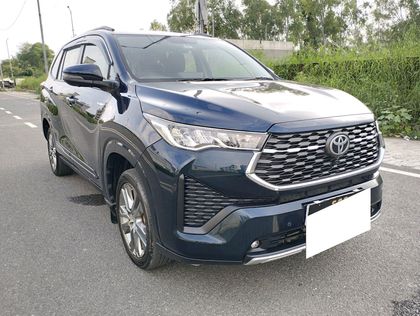 2023 Toyota Innova Hycross वीएक्स 8 सीटर हाइब्रिड