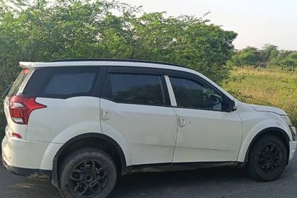 2018 Mahindra XUV500 W7 BSIV