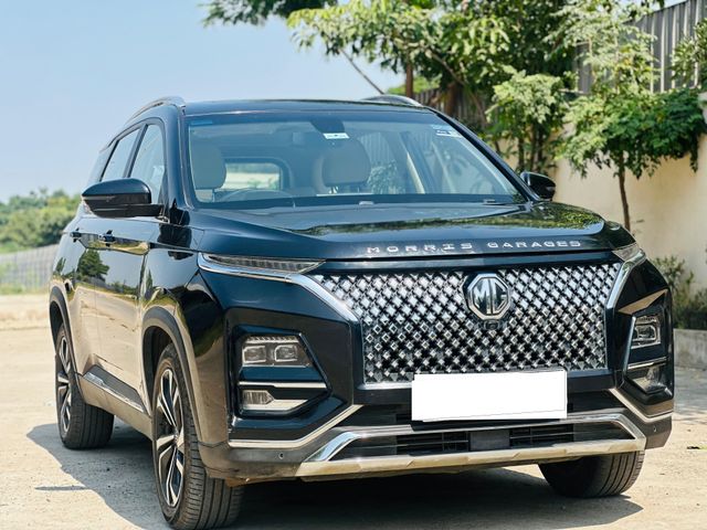 MG Hector Sharp Pro Diesel 2023-2025 Second-hand 2023 MG Hector Sharp Pro Diesel 2023-2025 for sale in Ahmedabad