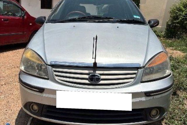 Tata Indica V2 eLX बीएस4 Second-hand 2017 Tata Indica V2 eLX बीएस4 for sale in Shadnagar