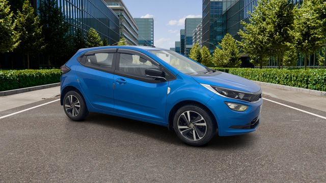 Tata Altroz XZ डीजल बीएस6 Second-hand 2021 Tata Altroz XZ डीजल बीएस6 for sale in Pune