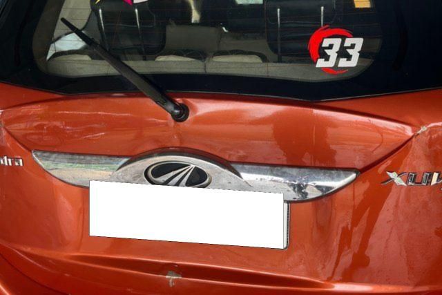 Second-hand 2017 Mahindra XUV500 W4 for sale in Shimoga