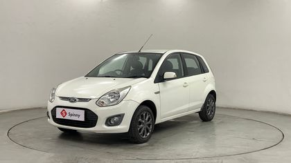 2015 Ford Figo Titanium
