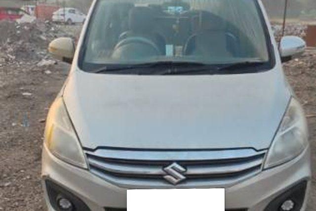 Maruti Suzuki Ertiga VDI Second-hand 2013 Maruti Suzuki Ertiga VDI for sale in Surat