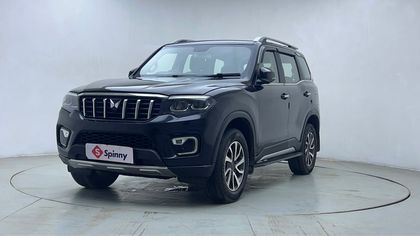 2022 Mahindra Scorpio N Z8L AT