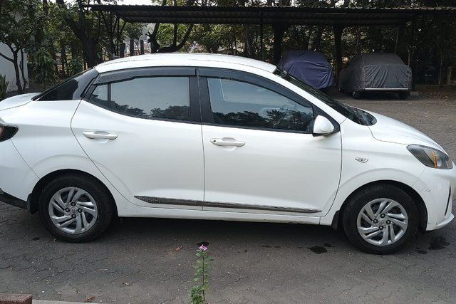 Hyundai Aura S CNG Second-hand 2022 Hyundai Aura S CNG for sale in Surat