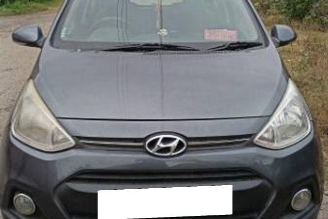 Hyundai Grand i10 CRDi स्पोर्टज़ Second-hand 2013 Hyundai Grand i10 CRDi स्पोर्टज़ for sale in Coimbatore