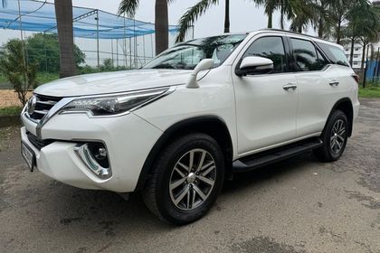 2017 Toyota Fortuner 2.8 4डब्ल्यूडी AT बीएस4