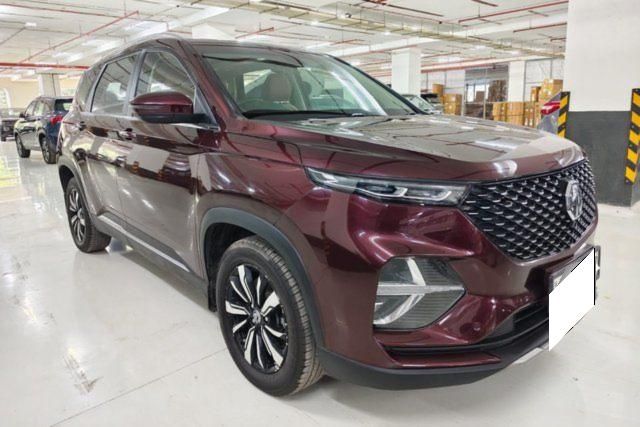 MG Hector Plus Sharp डीजल MT Second-hand 2020 MG Hector Plus Sharp डीजल MT for sale in Pune