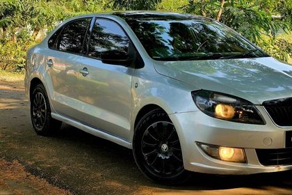 2015 Skoda Rapid 1.5 TDI एक्टिव
