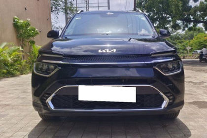 2022 Kia Carens लक्ज़री प्लस डीजल AT 6 STR बीएस6
