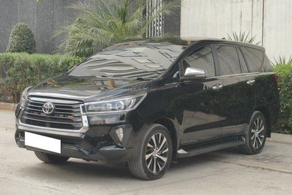 2021 Toyota Innova Crysta 2.4 ZX 7 STR AT
