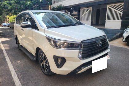 2016 टोयोटा इनोवा क्रिस्टा 2.8 ZX AT BSIV