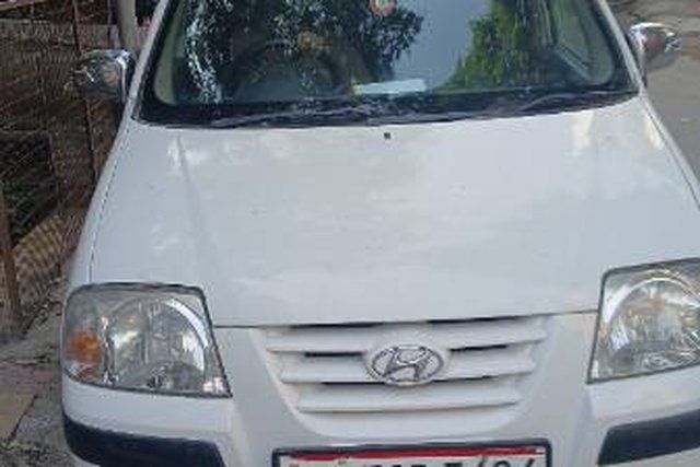 Hyundai Santro Xing GL Second-hand 2013 Hyundai Santro Xing GL for sale in Greater Noida