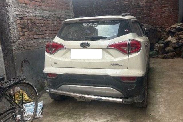 Mahindra XUV300 W8 बीएस6 Second-hand 2020 Mahindra XUV300 W8 बीएस6 for sale in Pratapgarh