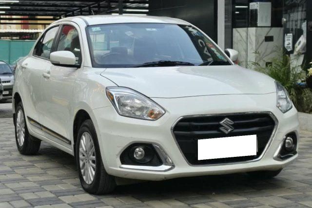 Second-hand 2023 Maruti Suzuki Dzire जेडएक्सआई सीएनजी for sale in Pune