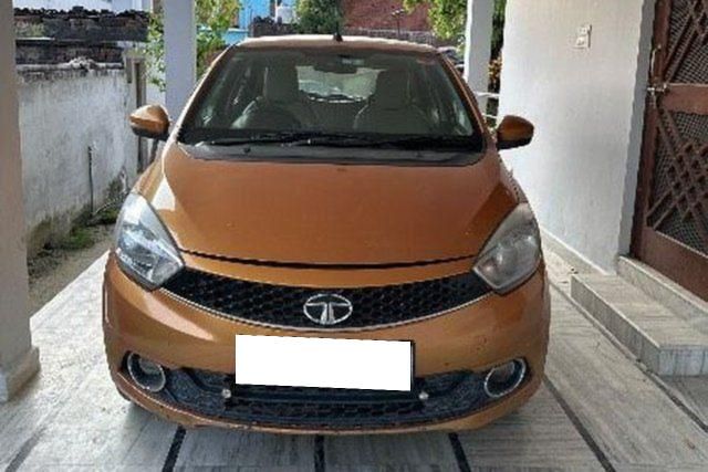 Second-hand 2016 Tata Tiago 1.2 Revotron XZ for sale in Kushinagar