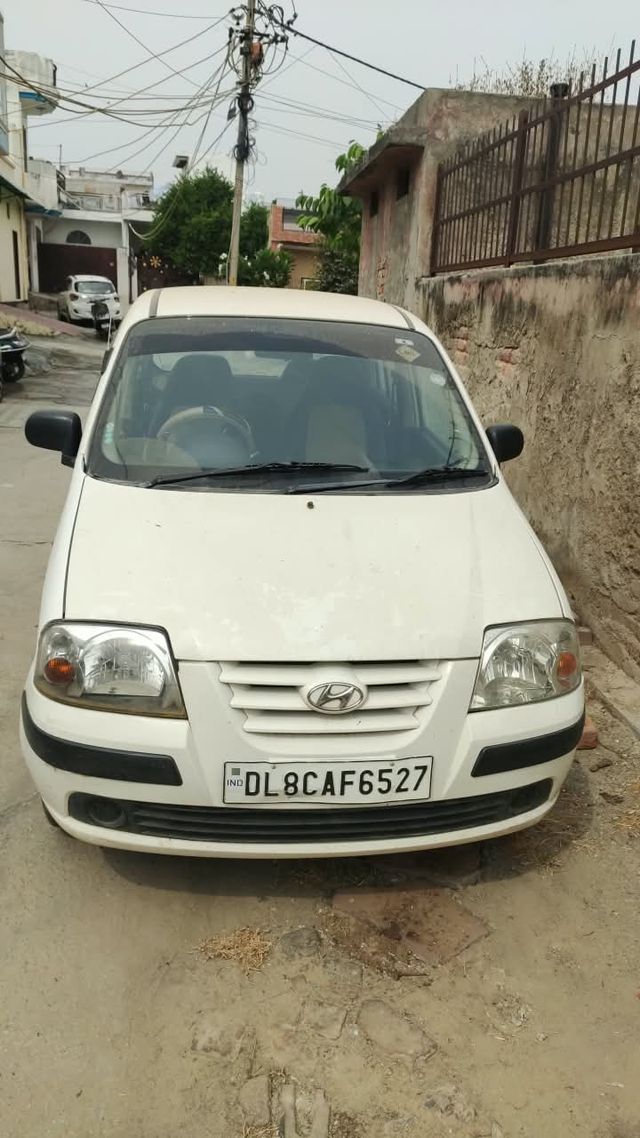 Hyundai Santro Xing GL प्लस सीएनजी Second-hand 2014 Hyundai Santro Xing GL प्लस सीएनजी for sale in New Delhi