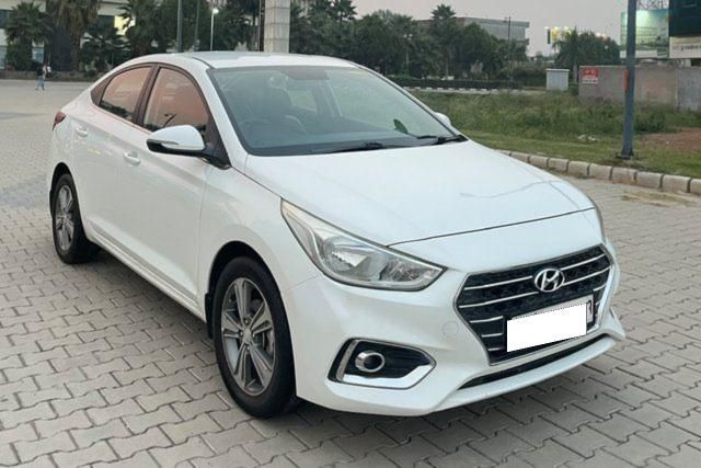 Second-hand 2018 Hyundai Verna CRDi 1.6 ईएक्स for sale in Chandigarh