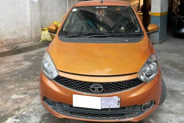 Tata Tiago 1.05 Revotorq XZ Second-hand 2017 Tata Tiago 1.05 Revotorq XZ for sale in Ghaziabad