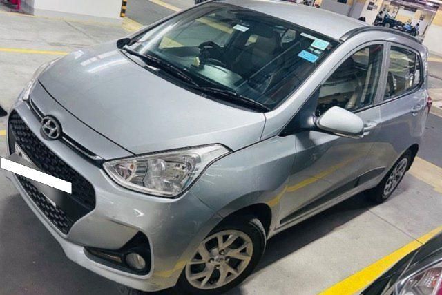 Second-hand 2019 Hyundai Grand i10 1.2 कप्पा स्पोर्टज़ बीएस4 for sale in Hyderabad