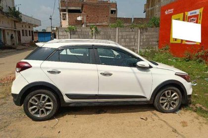 2018 Hyundai i20 Active 1.4 एस रेनफोर्स्ड