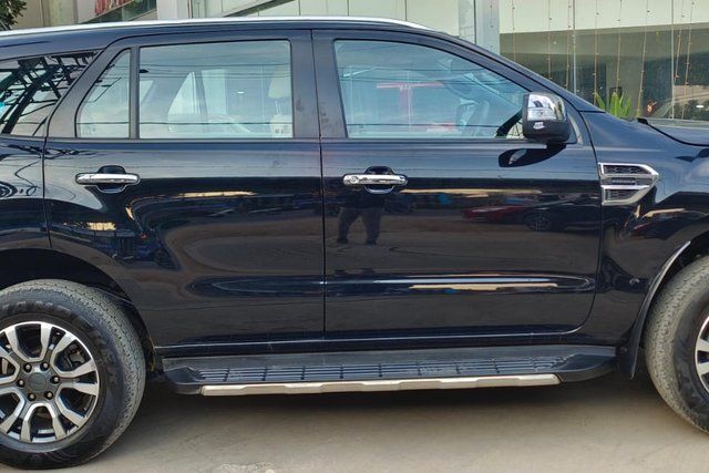 Ford Endeavour Titanium Plus 4X2 AT Second-hand 2021 Ford Endeavour Titanium Plus 4X2 AT for sale in Bangalore