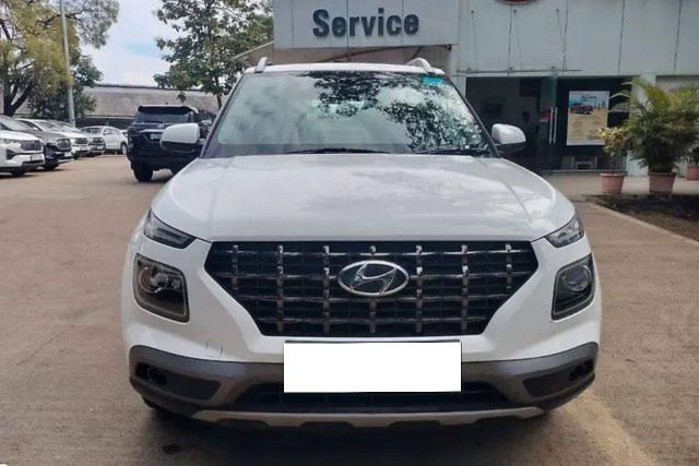 Hyundai Venue S Second-hand 2022 Hyundai Venue S for sale in Pune