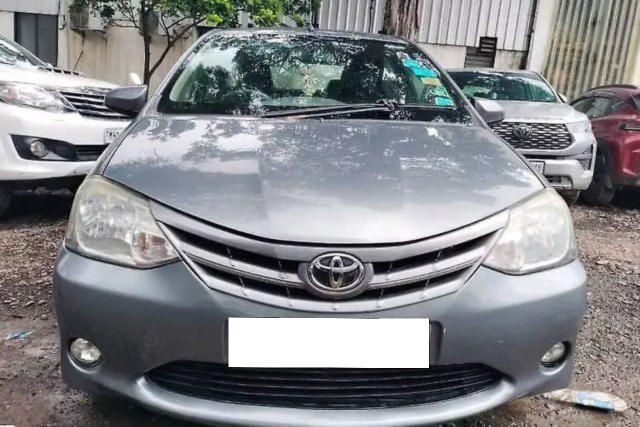 Toyota Etios G Second-hand 2013 Toyota Etios G for sale in Pune