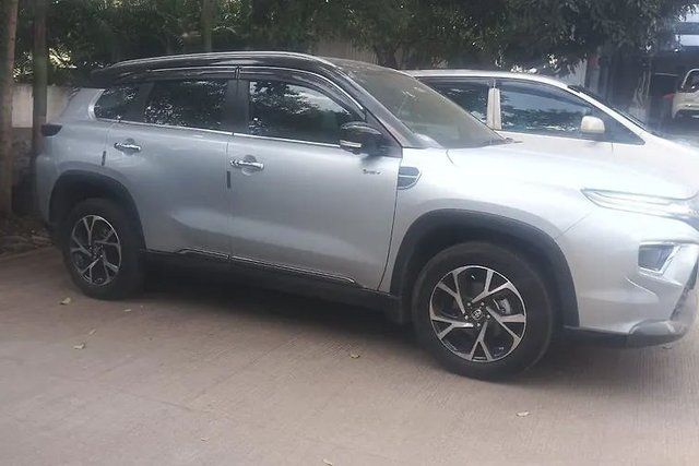 Second-hand 2025 Toyota Hyryder जी हाइब्रिड for sale in Pune