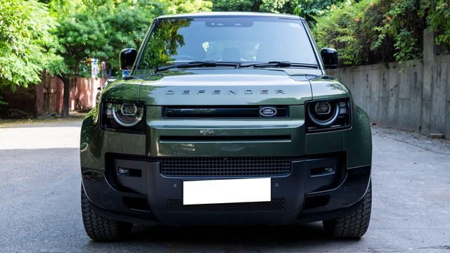 Land Rover Defender 2.0 l Petrol 110 X-Dynamic HSE Second-hand 2026 Land Rover Defender 2.0 l Petrol 110 X-Dynamic HSE for sale in New Delhi