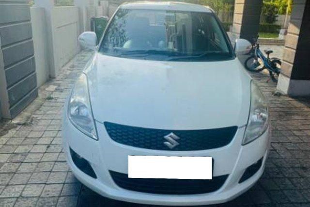 Maruti Suzuki Swift VDI बीएस4 Second-hand 2015 Maruti Suzuki Swift VDI बीएस4 for sale in Indore