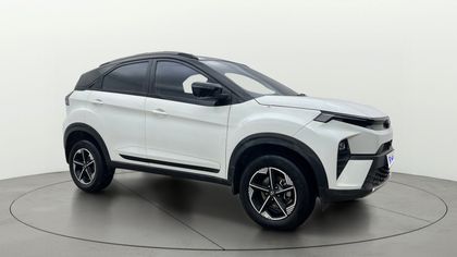 2025 Tata Nexon क्रिएटिव डीसीए