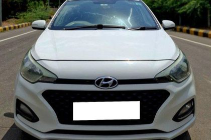 2018 Hyundai i20 1.4 एस्टा