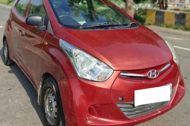 Hyundai EON एरा प्लस Second-hand 2012 Hyundai EON एरा प्लस for sale in Ahmedabad
