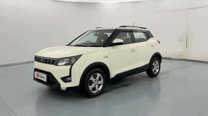 2020 Mahindra XUV300 W6 Turbo