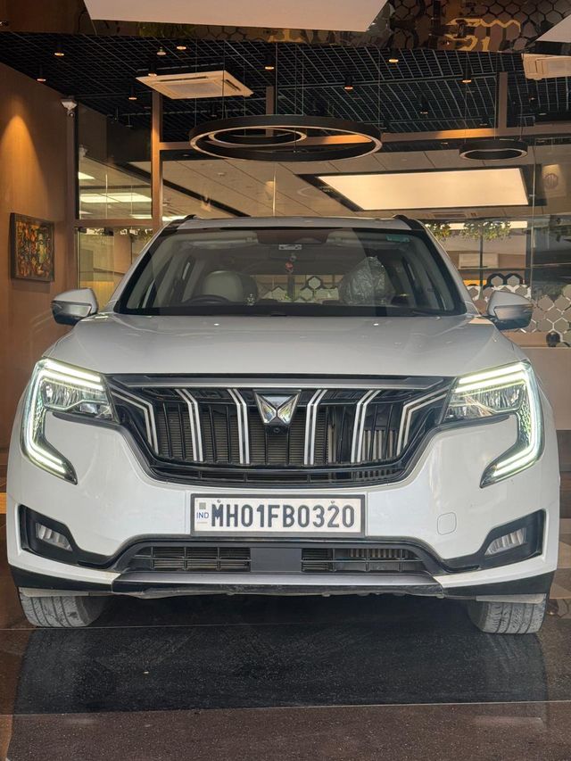 Mahindra XUV700 एएक्स7 6Str AT Second-hand 2025 Mahindra XUV700 एएक्स7 6Str AT for sale in Mumbai