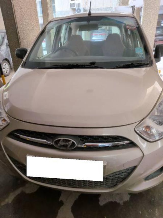 Hyundai i10 Era Second-hand 2011 Hyundai i10 Era for sale in Gurgaon