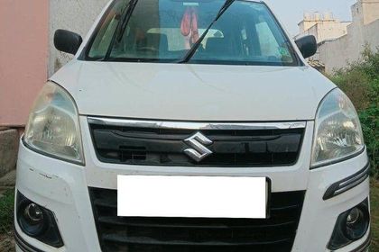 2018 Maruti Suzuki Wagon R एलएक्सआई सीएनजी
