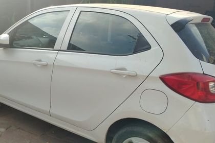 2018 Tata Tiago 1.2 Revotron XT Option