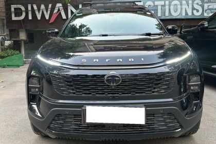 2024 Tata Safari Adventure Plus Dark